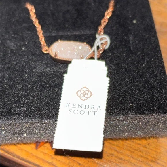 Kendra Scott NWT Elaina Rose Gold Adjustable bracelet in iridescent drusy - Picture 5 of 5